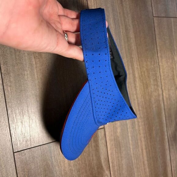 Nike Jordan Florida Gators Blue Visor/Hat - Picture 2 of 5